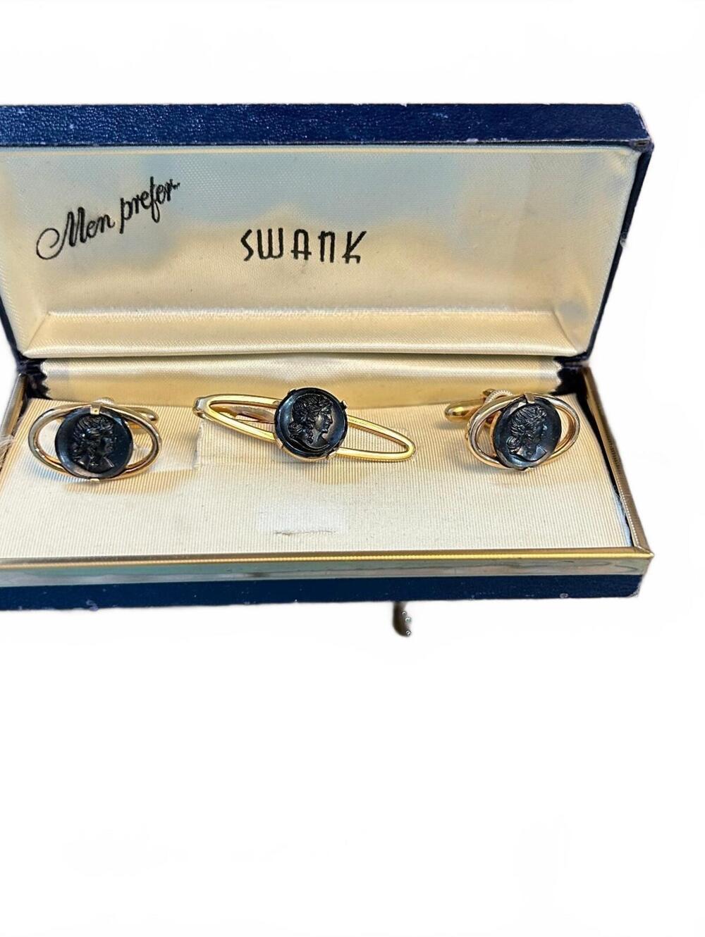 Vintage Swank Gold Tone Cameo Cufflinks & Tie Bar Set Retro Classic Old Money
